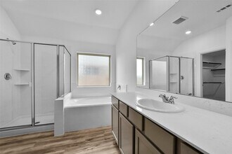 3727 Windy Brk Rd in Rosenberg, TX - Building Photo - Building Photo