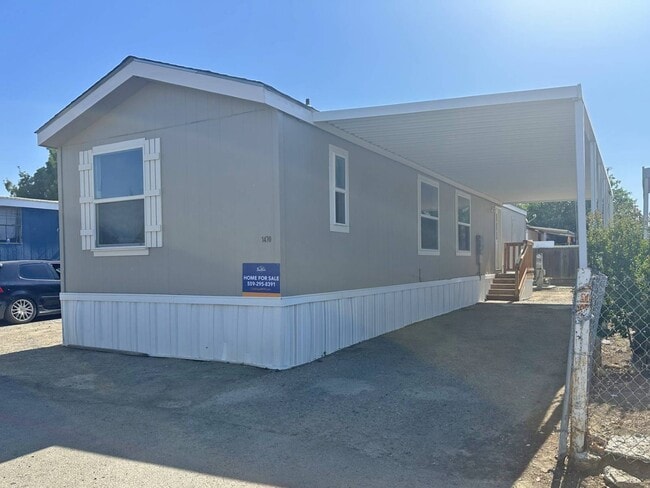 property at 1470 Elizabeth St