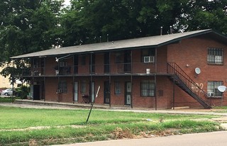 482 E Mclemore Ave Apartments