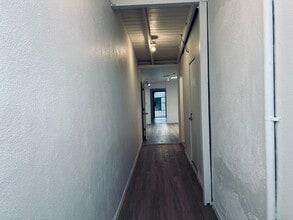 2172 Pacific Ave, Unit 2172 in Long Beach, CA - Building Photo - Building Photo