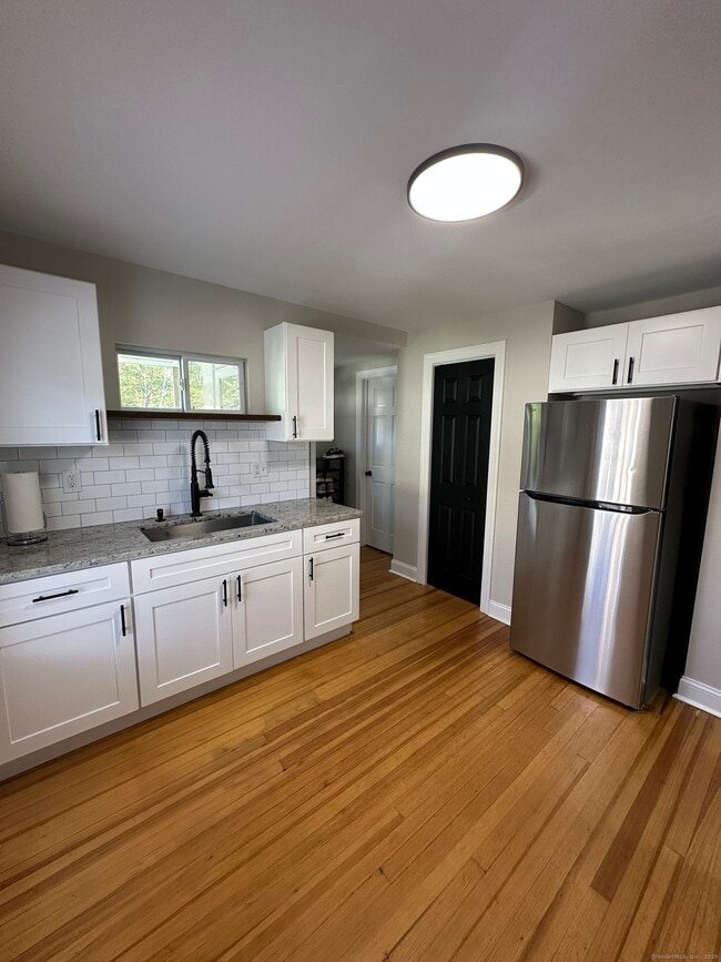 property at 32 Wall St