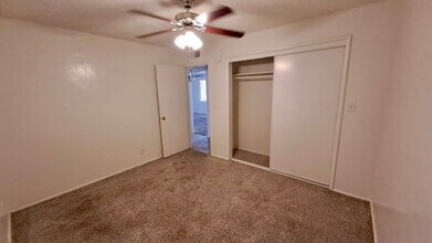313 F St in Bakersfield, CA - Building Photo - Building Photo