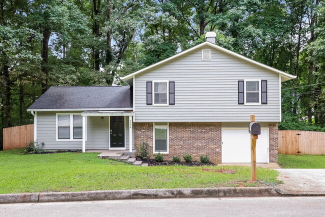 property at 4578 Old Lake Dr
