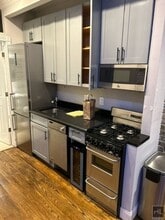 NO FEE One Bed in Kips Bay! Won't Stay on  in New York, NY - Building Photo - Building Photo