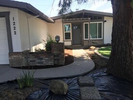 1222 Palamos Ave in Sunnyvale, CA - Building Photo