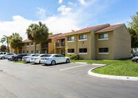 Cutler Riverside in Cutler Bay, FL - Building Photo - Building Photo