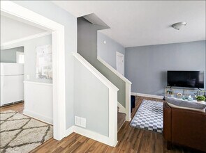 911 E 49th St in Indianapolis, IN - Building Photo - Building Photo