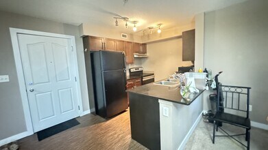 7110-380 80 Ave NE in Calgary, AB - Building Photo - Building Photo