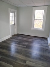 1 Walnut St in Manchester, CT - Foto de edificio - Building Photo