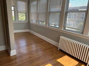 43 Liberty Pl in Weehawken, NJ - Building Photo - Building Photo