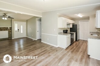 8223 Chrisbry Ln in Charlotte, NC - Building Photo - Building Photo