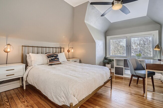 1660 N Gaylord St in Denver, CO - Building Photo - Building Photo