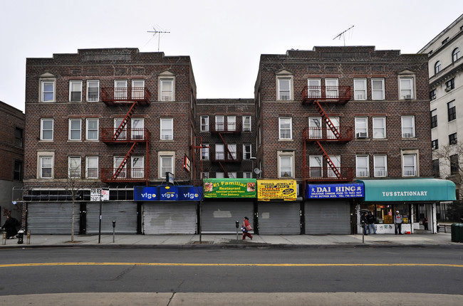 Sutphin Court in Jamaica, NY - Building Photo - Building Photo