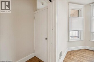 51 Smith Ave in Hamilton, ON - Building Photo - Building Photo