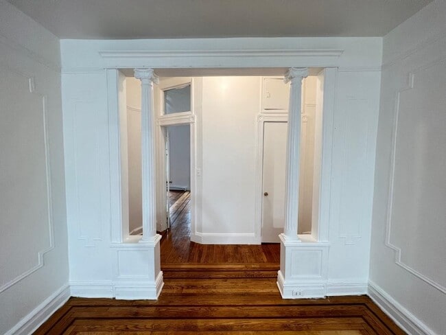 314 York St in Jersey City, NJ - Building Photo - Building Photo