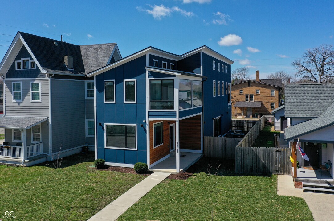 1708 Carrollton Ave in Indianapolis, IN - Building Photo
