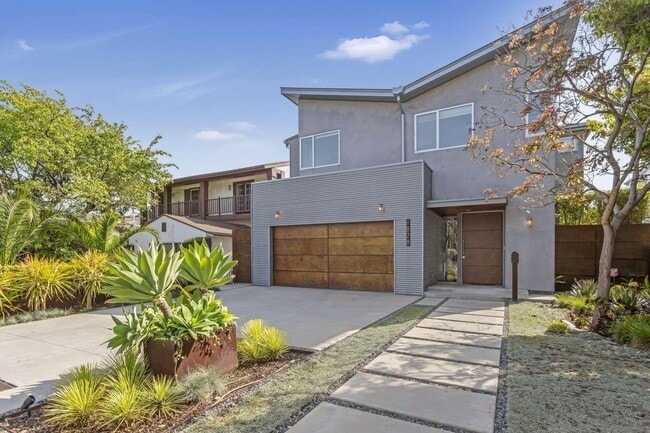 property at 1028 23rd St