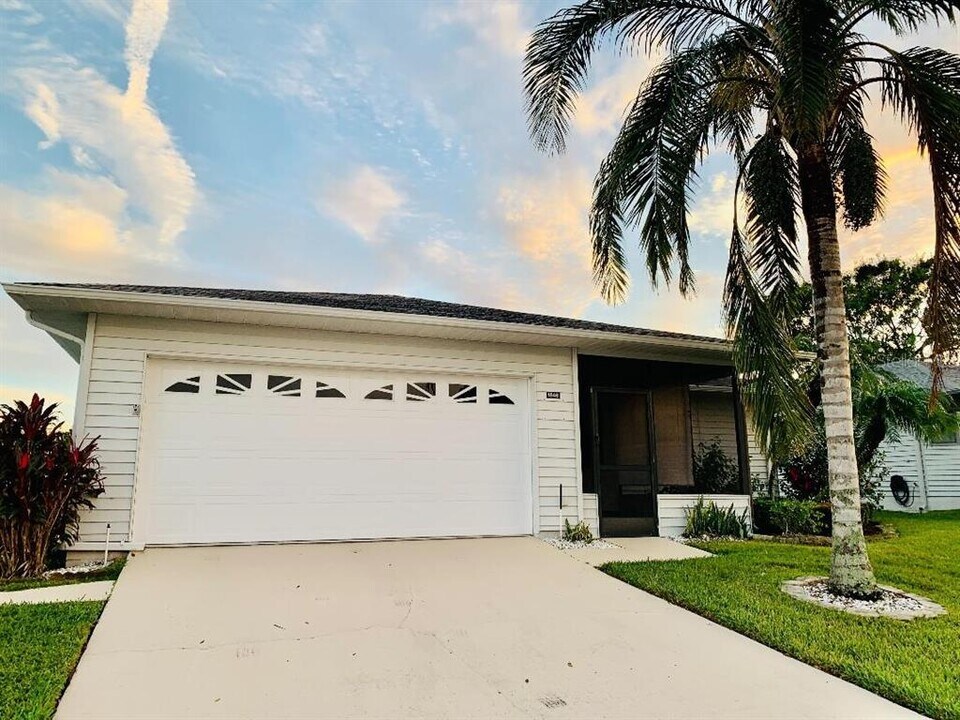 1846 Masters Ln in Lakeland, FL - Building Photo