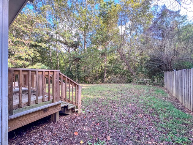 33 Fox Hill Dr in Kilmarnock, VA - Building Photo - Building Photo