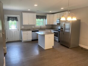 212 Old Centergrove Rd in Kannapolis, NC - Building Photo - Building Photo