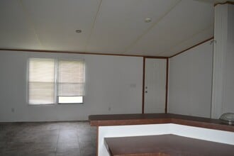 184 Country Ln in Ludowici, GA - Building Photo - Building Photo