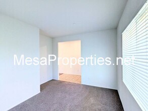 14311 Bear Valley Rd in Victorville, CA - Building Photo - Building Photo