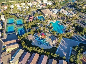 719 Orchard Course Dr in Las Vegas, NV - Building Photo - Building Photo