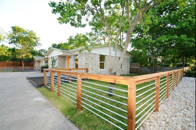 1705 E 14th St in Austin, TX - Building Photo - Building Photo