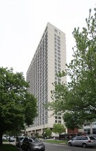 Cornell Village in Chicago, IL - Building Photo - Building Photo
