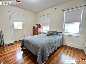 231 Foster St, Unit 3 in Boston, MA - Building Photo - Building Photo