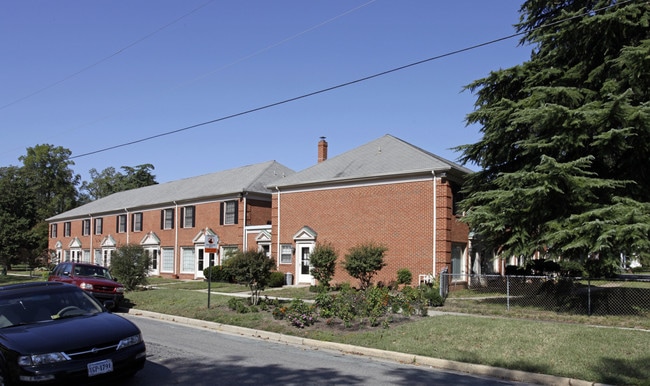 1000-1016 Melrose Ave in Richmond, VA - Foto de edificio - Building Photo