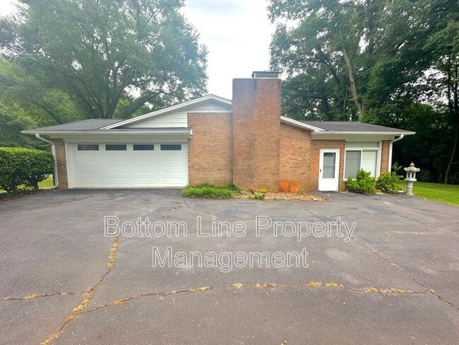 9419 Brenda Ann Rd in Charlotte, NC - Building Photo - Building Photo