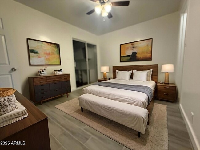 9003 W Elm St, Unit 8 in Phoenix, AZ - Building Photo - Building Photo