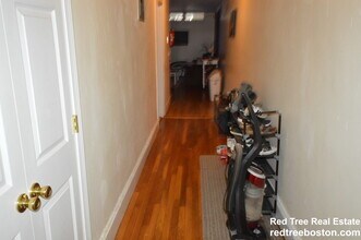 62 Egmont St in Brookline, MA - Foto de edificio - Building Photo