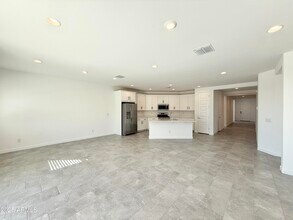 9543 W Avalon Dr in Phoenix, AZ - Building Photo - Building Photo