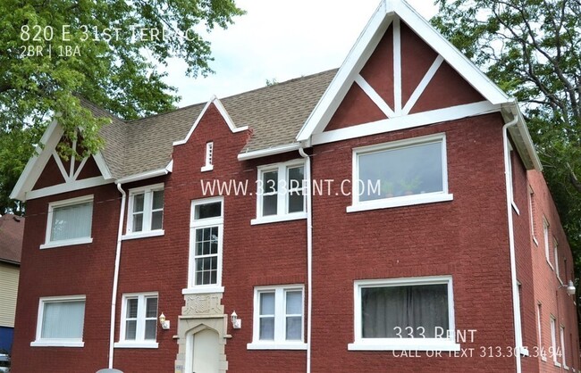 property at 820 E 31 Terrace