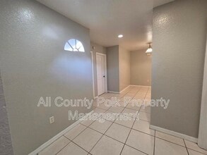 2934 Skyview Dr in Lakeland, FL - Building Photo - Building Photo
