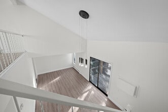 140 Silver Ln in East Hartford, CT - Foto de edificio - Building Photo