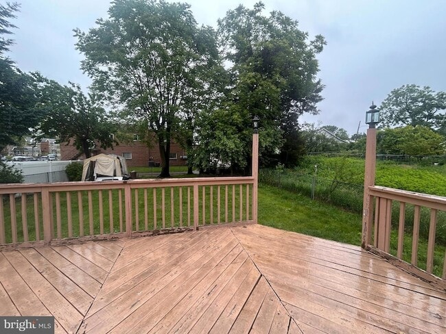 property at 1625-1627 Rhawn St