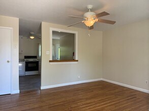 725 Ridge Rd in Asheville, NC - Building Photo - Building Photo