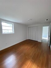 5843 SW 62nd St in Miami, FL - Building Photo - Building Photo