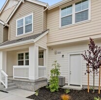 2253 Vanderford Dr in Santa Rosa, CA - Building Photo