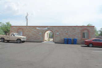 146 E Kelso St in Tucson, AZ - Building Photo - Building Photo