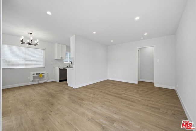 1738 Colby Ave in Los Angeles, CA - Building Photo - Building Photo