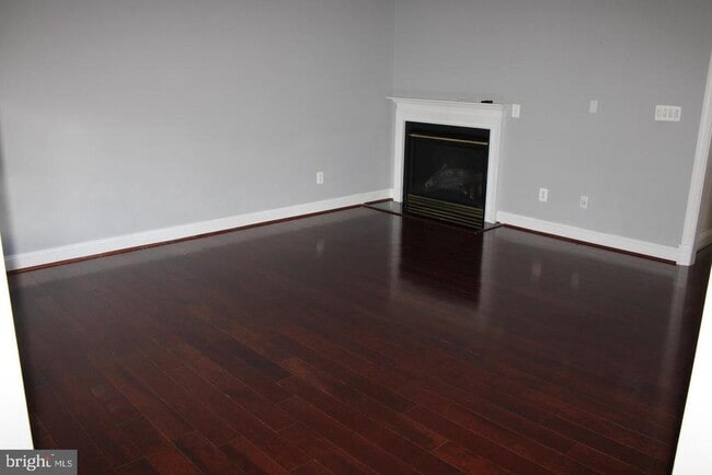 property at 41833 Bristow Manor Dr