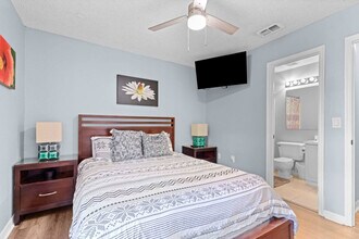 4531 SW 44th Ln in Gainesville, FL - Building Photo - Building Photo