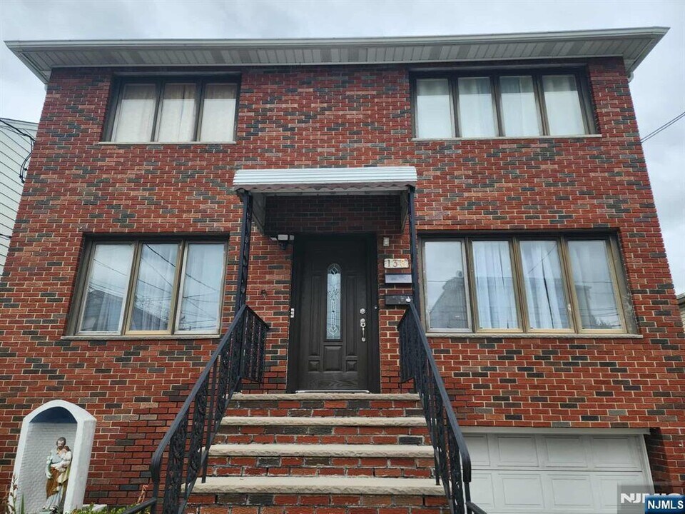 138 Eagle St in North Arlington, NJ - Building Photo