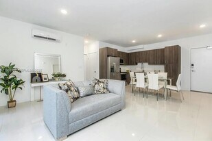 25850 SW 140th Ct in Homestead, FL - Building Photo