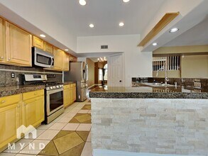 1055 S Fargo St in Chandler, AZ - Building Photo - Building Photo