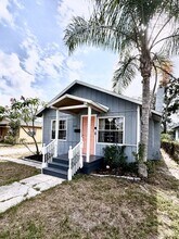 2425 Auburn St S in St. Petersburg, FL - Building Photo - Building Photo
